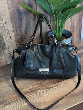 B Makowsky Textured Leather Satchel Handbag Crossbody Shoulder Bag Tote    M470